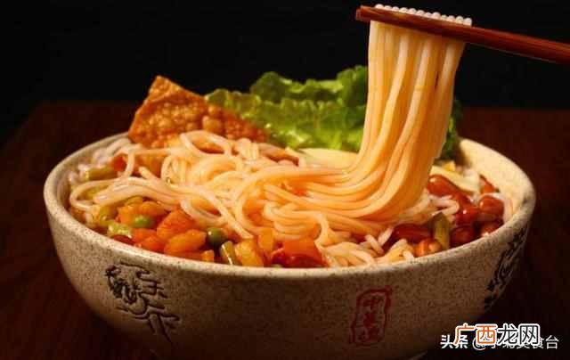 螺蛳粉配料有哪些 螺蛳粉有什么特点
