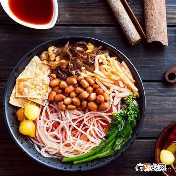 螺蛳粉配料有哪些 螺蛳粉有什么特点