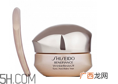 35岁适合用哪些眼霜?用眼霜要注意什么?