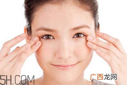 眼霜排行榜前4强 眼霜的正确使用方法图解