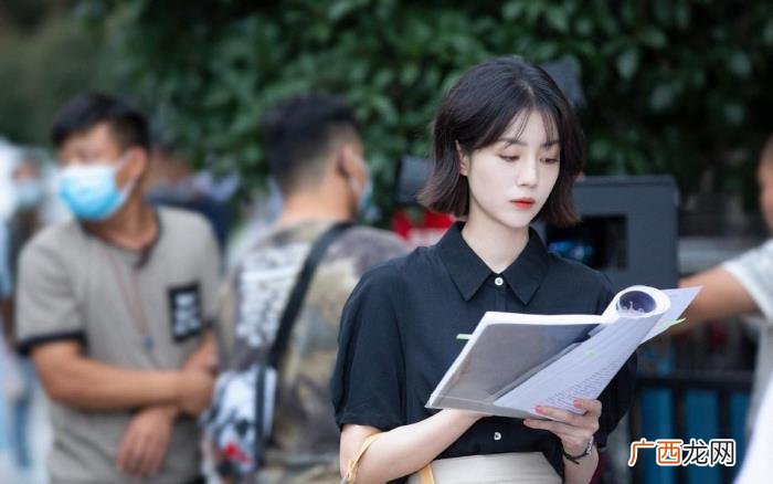 李溪芮和何与在现实是什么，李溪芮何与新剧甜到发齁