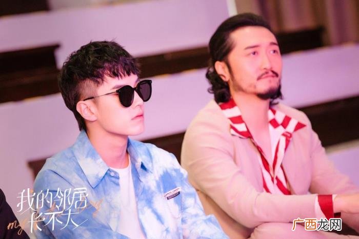 李溪芮和何与在现实是什么，李溪芮何与新剧甜到发齁