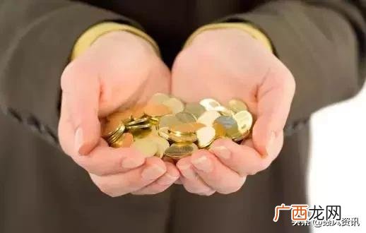 做批发一年可以挣多少钱 开一元店成本