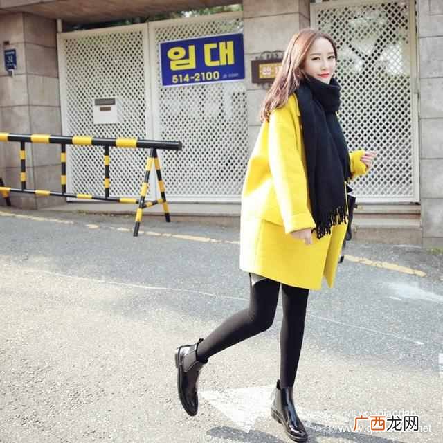 衬衫中长款外套怎么搭配什么裤子好看吗（衬衫
