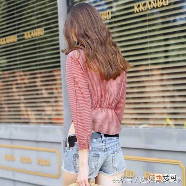 衬衫中长款外套怎么搭配什么裤子好看（达人教