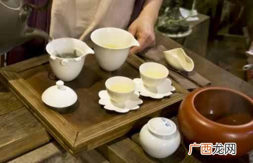 茶馆旁边适合开什么（开一个茶馆需要投资多少