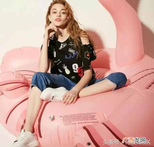 适合年轻女生的衣服牌子 20穿什么牌子的衣服