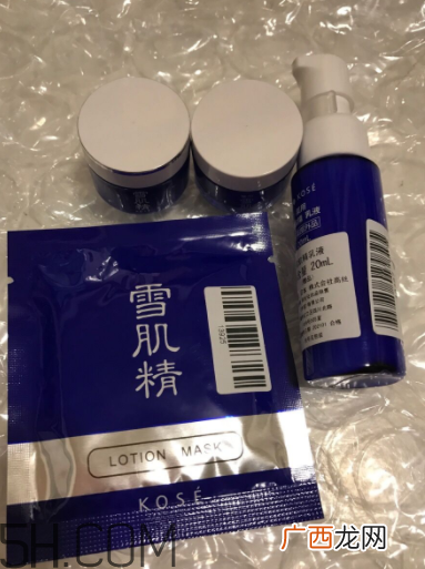 雪肌精柔净洗颜乳有泡沫吗？适合干皮吗？