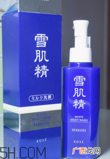 雪肌精柔净洗颜乳有泡沫吗？适合干皮吗？