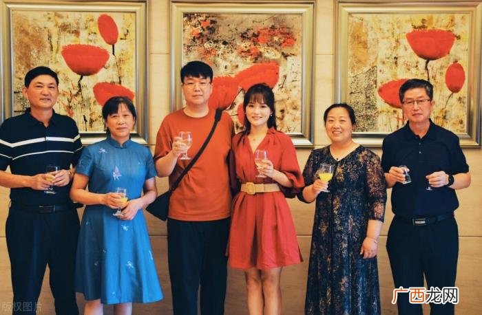 家里准备定亲、订婚 父母离婚女儿订婚怎么办