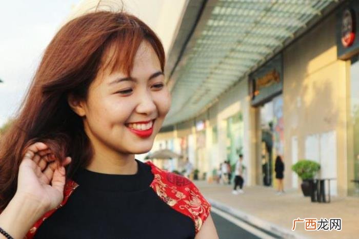 经常跟中年女人聊这3个话题 和35岁的女人聊天话题