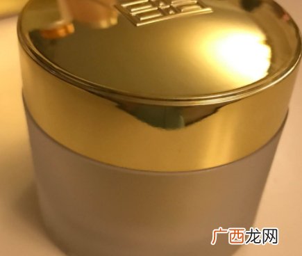 伊丽莎白雅顿日霜可以晚上用吗_怎么样_多少钱