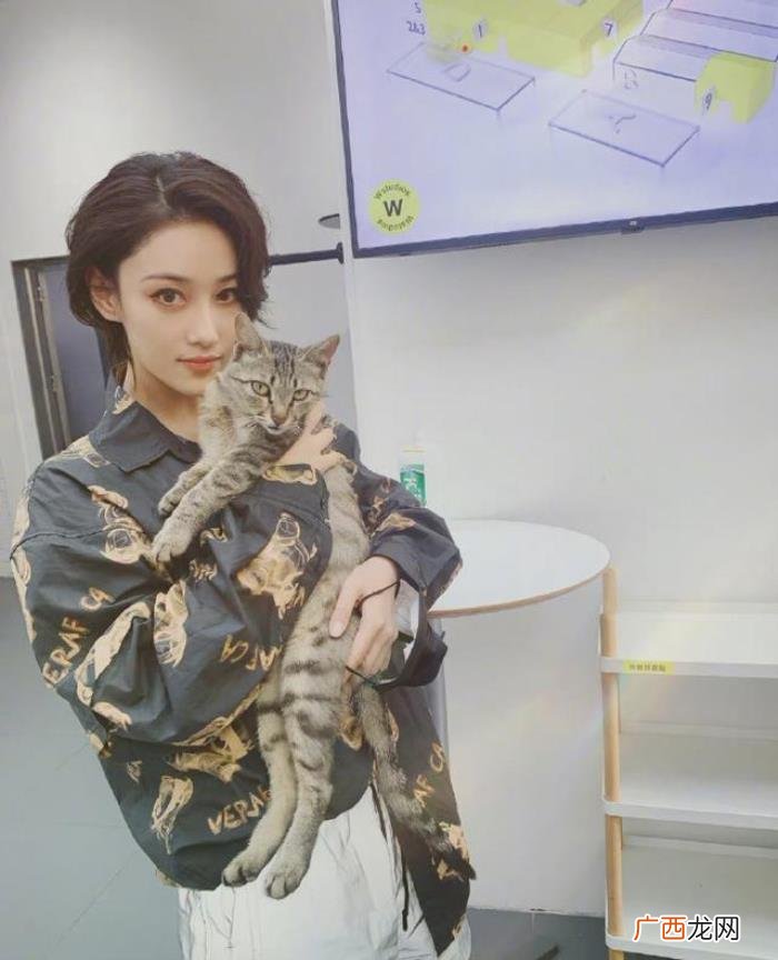 圆脸女生适合的5款短发 圆脸剪什么短发型好看