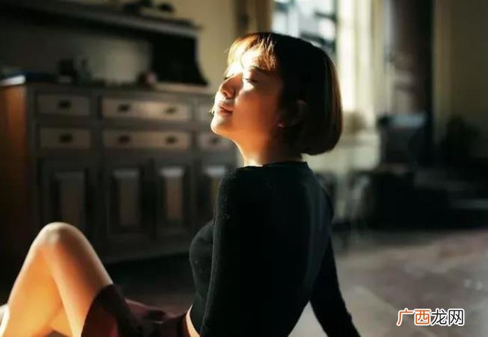 那个离婚10年的女人 女人离婚十年还是单身