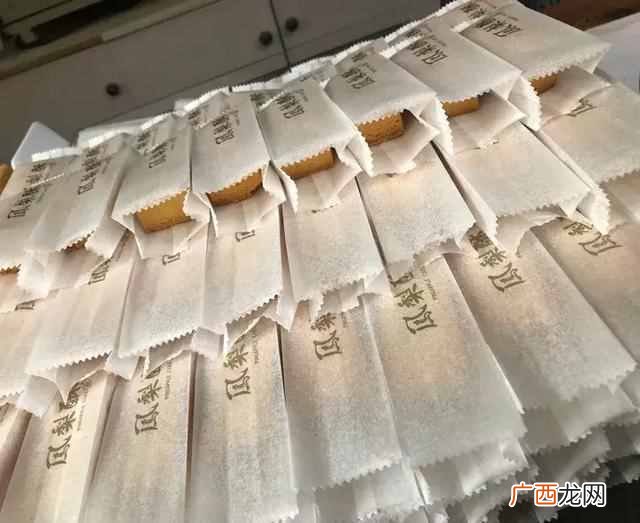 南塘老街十六格馄饨 为什么叫十六格馄饨