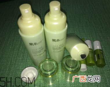 诗婷露雅荷荷巴系列有刺激吗？适合敏感肌吗？