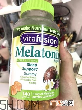 褪黑素和安眠药有什么区别？褪黑素和酒一起会死吗？