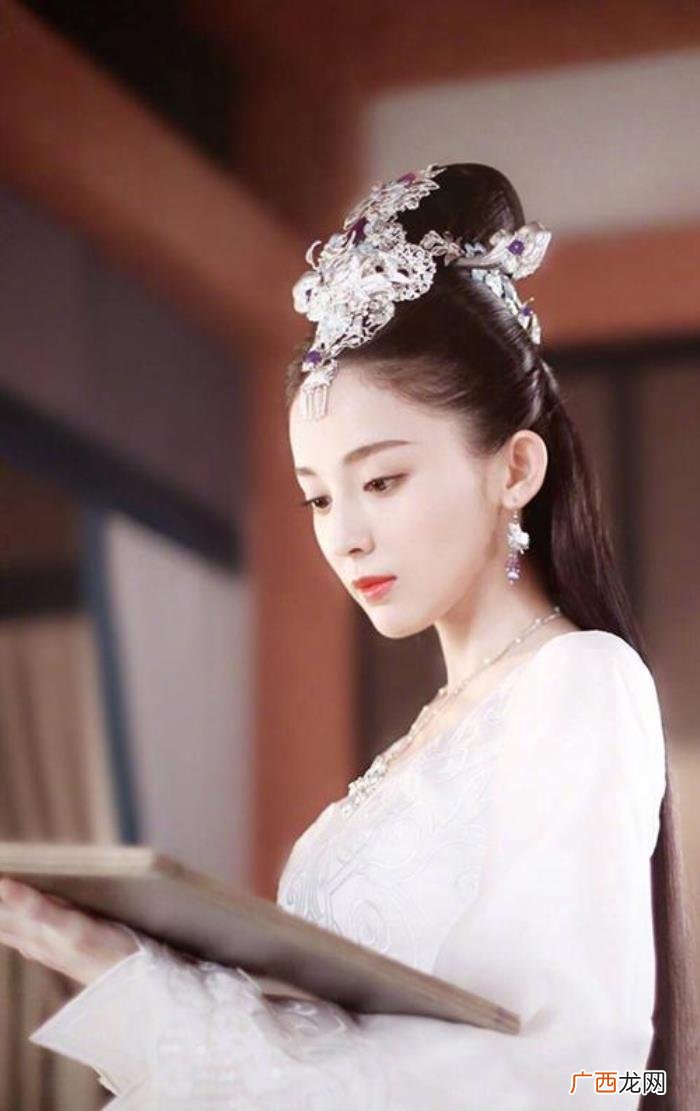 演员古力娜扎演过的电视剧，古力娜扎的16部作品