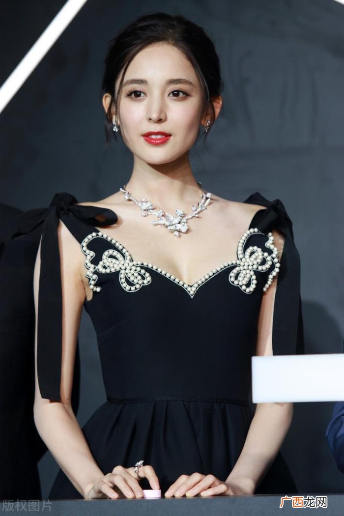 演员古力娜扎演过的电视剧，古力娜扎的16部作品