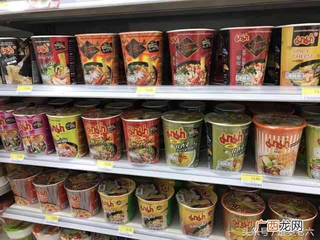 统一排骨汤为什么是白色的（关于统一100精炖排