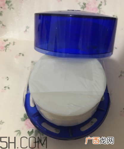 雪肌精泡沫洗颜皂适合干皮吗？洗后紧绷吗？
