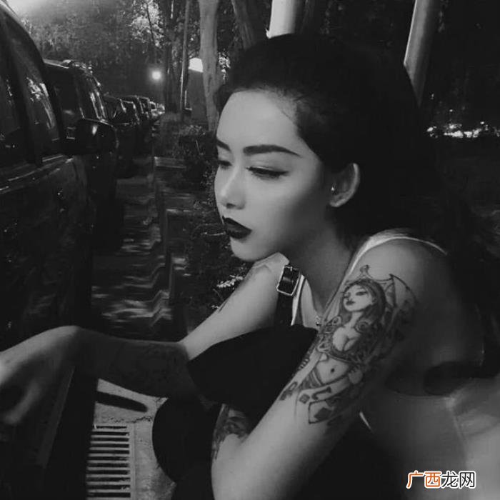 15句幽默搞笑的个性签名 qq搞笑签名