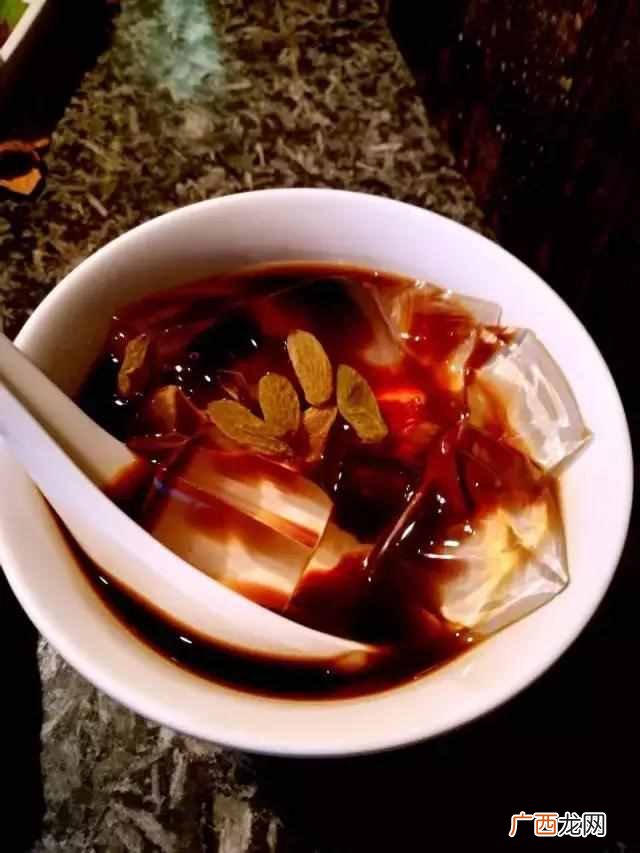 探鱼现在有什么鱼（探鱼一年卖出了1000万条烤鱼
