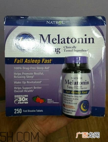 褪黑素和安眠药能一起吃吗？褪黑素能改善睡眠吗？