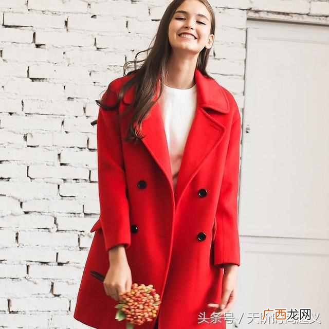 圣诞节穿什么颜色服装（5种圣诞主题抢眼搭配方