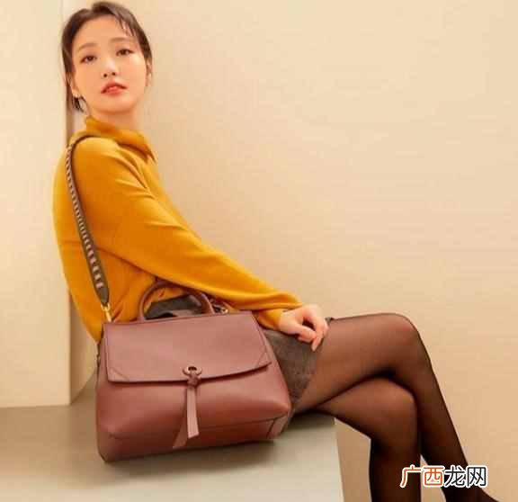 少女适合穿什么牌子（适合年轻女生的衣服牌子