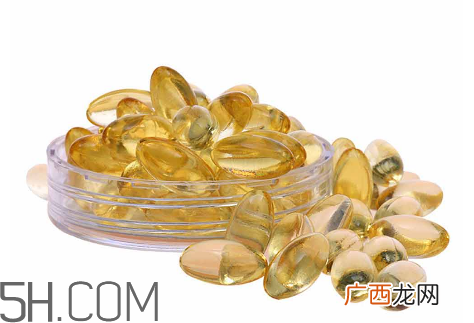 维生素e能让睫毛变长吗？维生素e能和钙片一起吃吗？