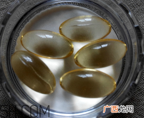 维生素e能祛眼袋吗？维生素e能祛斑吗？