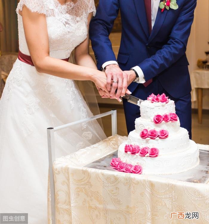 高端浪漫婚礼主持词 婚庆主持