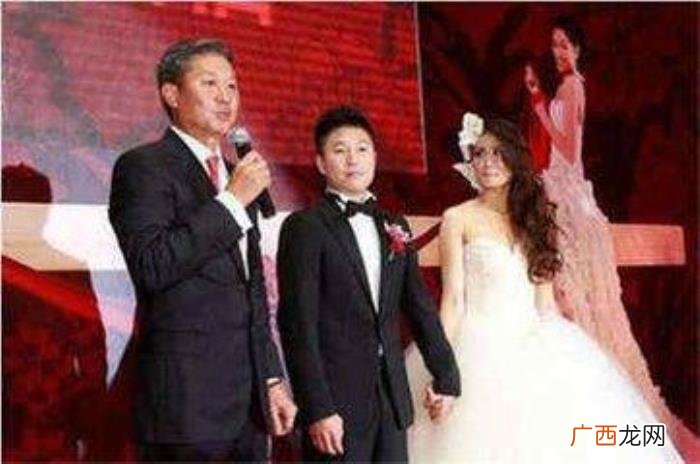 高端浪漫婚礼主持词 婚庆主持