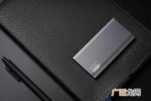 忆捷移动硬盘怎么样（忆捷移动硬盘的初始密码