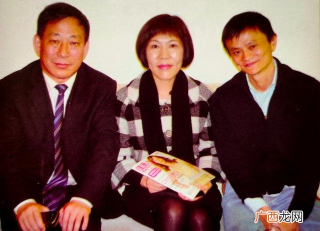 化妆品公司创业资金费用 化妆品公司怎么创业