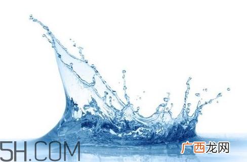 双氧水能洗伤口吗？双氧水能祛痘吗？