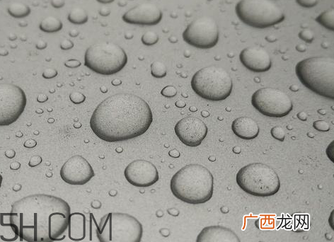 双氧水能洗伤口吗？双氧水能祛痘吗？