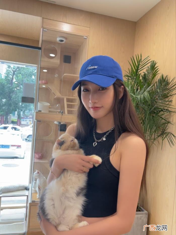 吴亦凡前女友合集，吴亦凡前女友的照片公开曝光