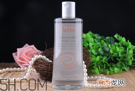 雅漾卸妆水卸得彻底吗?每天都要用卸妆水吗?