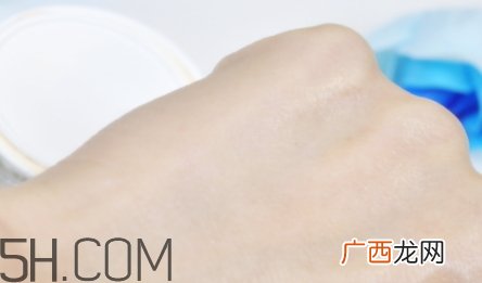 雅顿面霜适合什么年龄？雅顿面霜适合什么肤质？