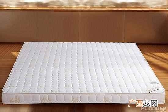 爱舒和喜临门哪个更好 爱舒床垫怎么样