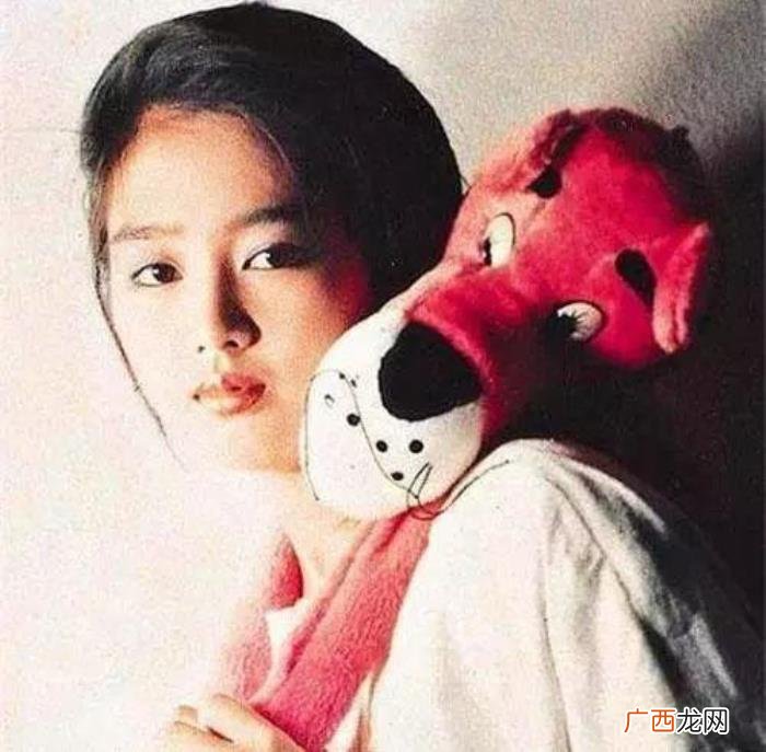 刘德华朱丽倩，让朱丽倩隐形23年的刘德华