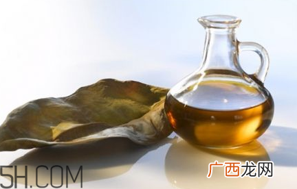 甘油会爆炸吗?甘油会挥发吗？