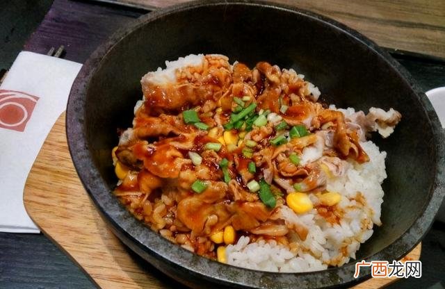 中式快餐店加盟 100平方中式快餐店投资