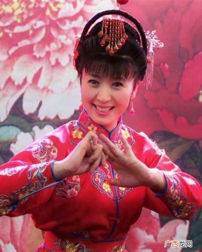 两任丈夫都是二婚 阎学晶的两任老公