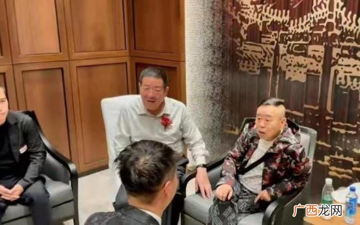 两任丈夫都是二婚 阎学晶的两任老公