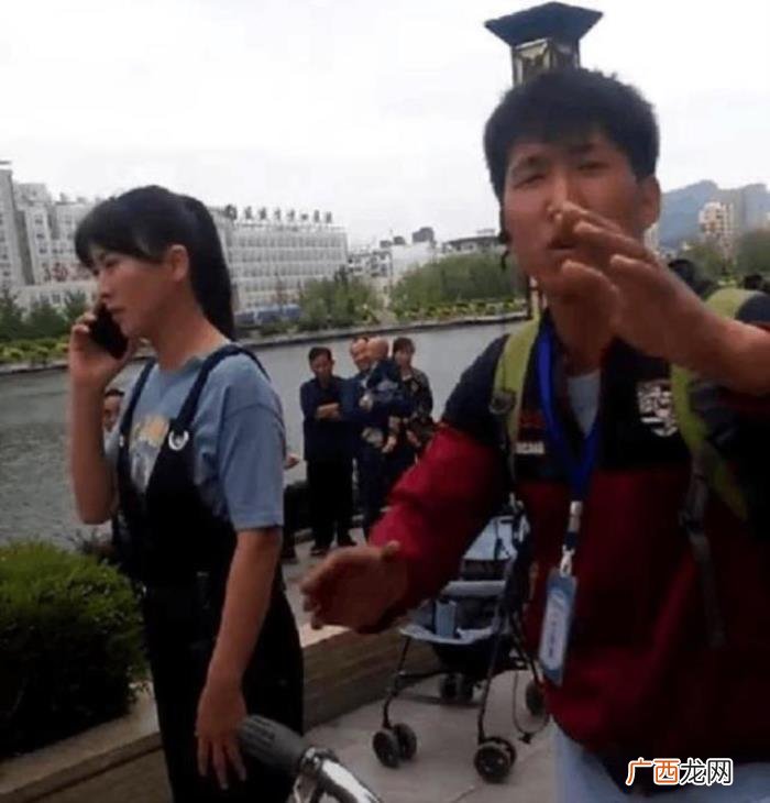 两任丈夫都是二婚 阎学晶的两任老公