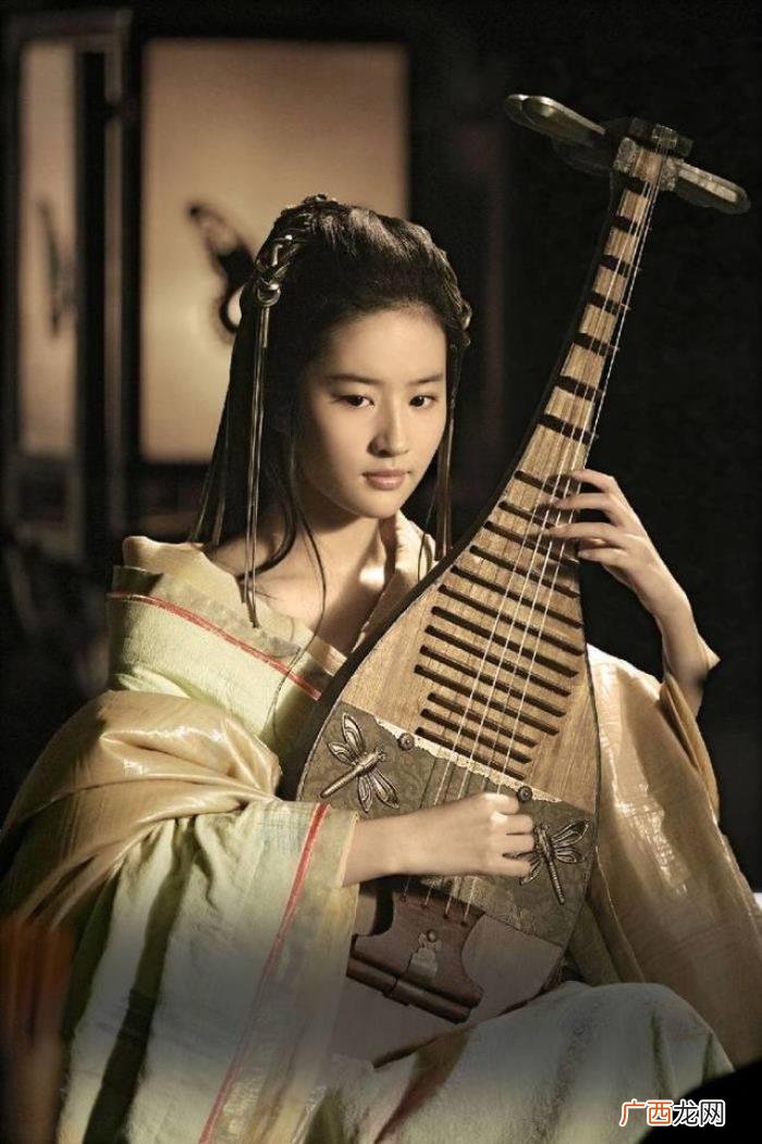 明星古装图片，10位古装美人露肩古装