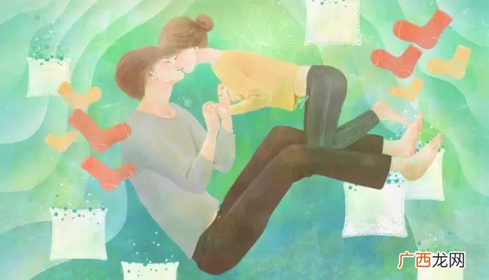 怎么哄女孩子开心聊天套路，男人用这三个套路去哄